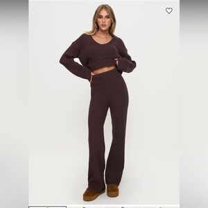 Princess Polly Pillows Knit Set